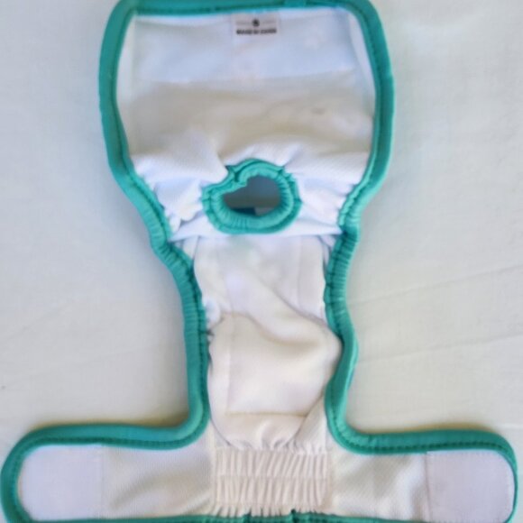 Wegreeco Female Dog Diapers Small (3) Pack Reusable Animal Prints NEW - Picture 7 of 10